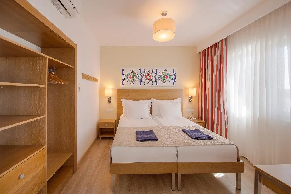 DOUBLE SINGLE USE DELUXE Room, Barut Goia, Antalya