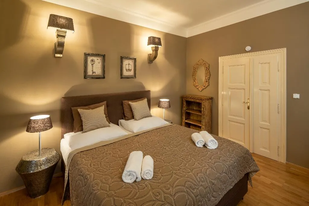 APARTMENT ONE BEDROOM Room, Old Town - Aparthotel Michalska, Prague