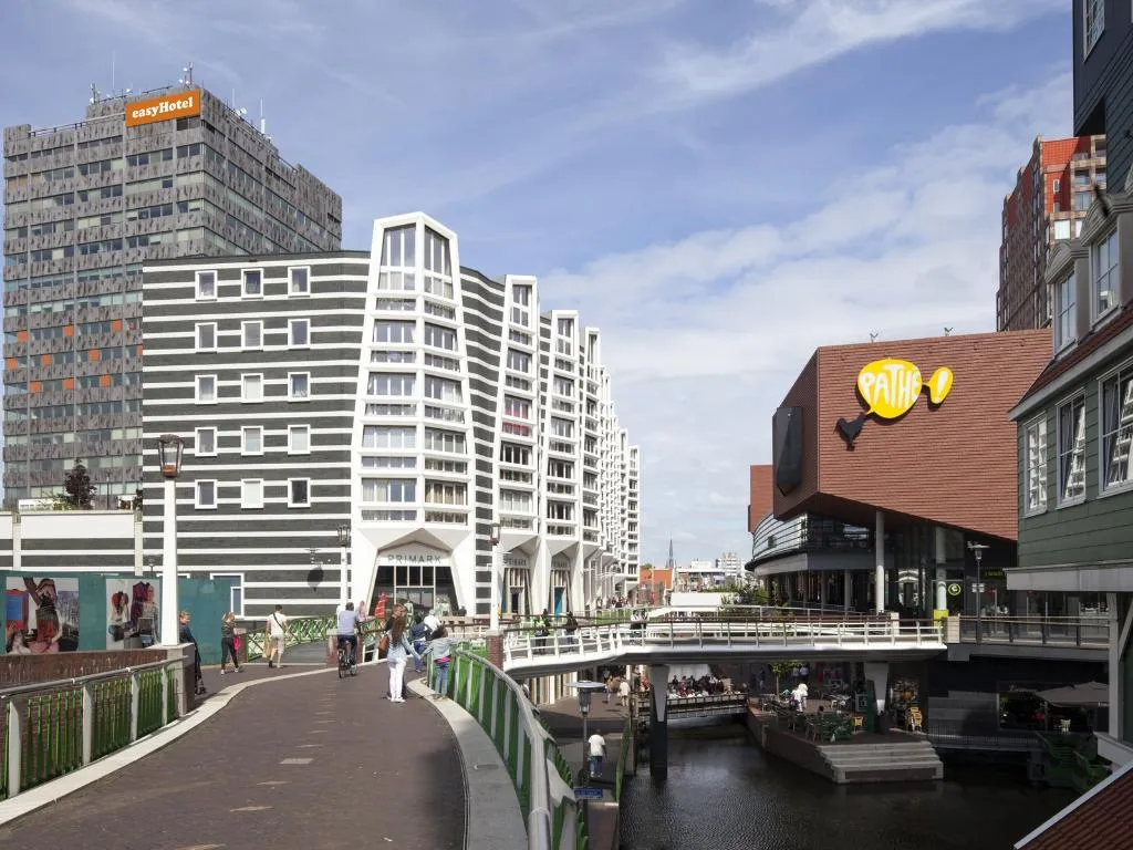 General view, easyHotel Amsterdam Zaandam, Amsterdam