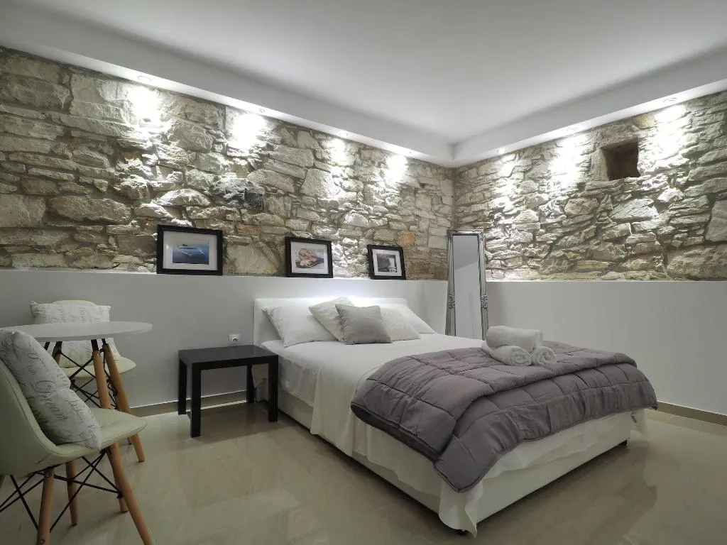 Room, Captain Emo City Apartments, Istria