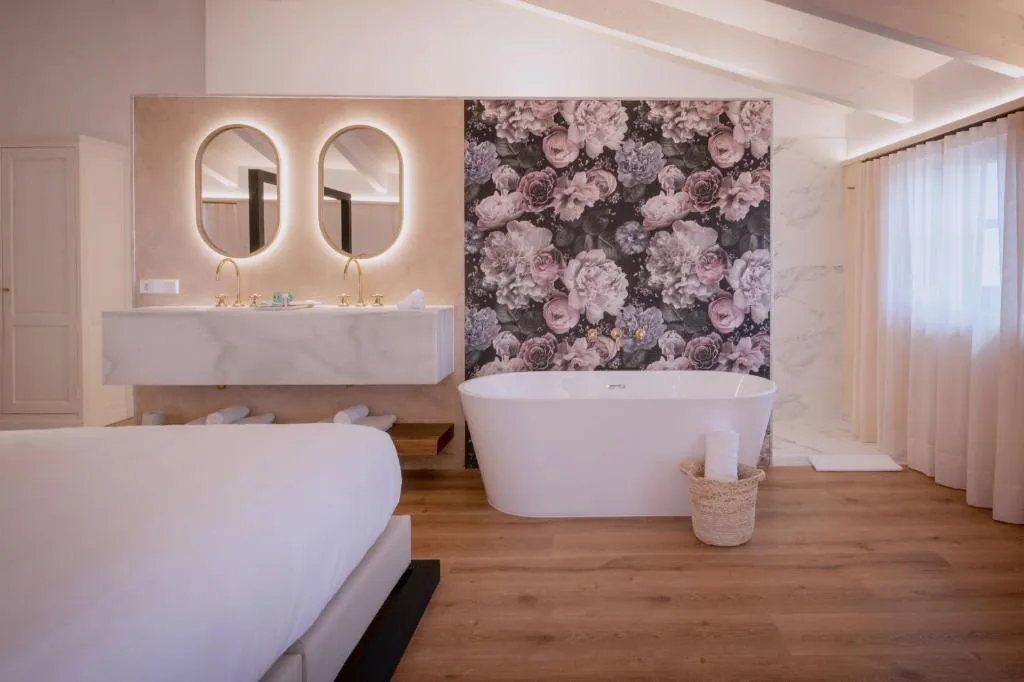 SUITE DELUXE Room, Palau Macelli, Costa Brava