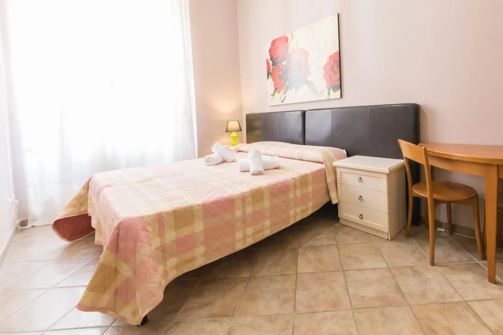 Room, Albachiara Guest House, Naples