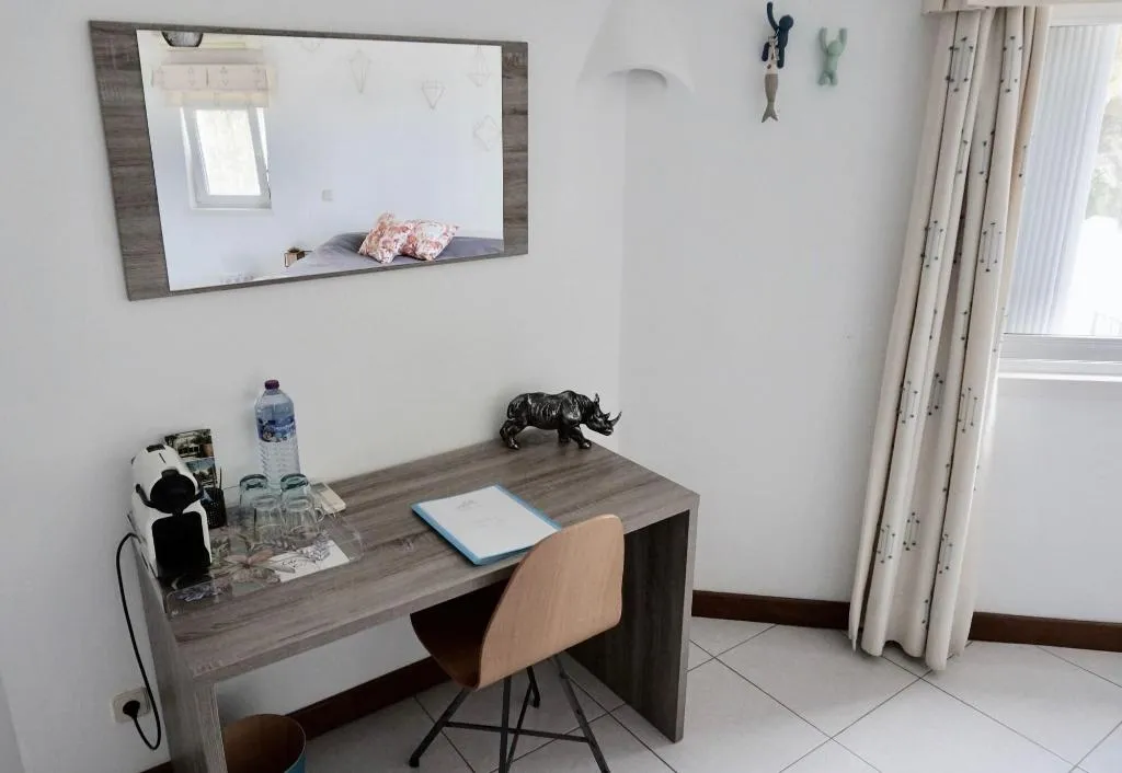 Room, The White House - Boutique Villa, Algarve