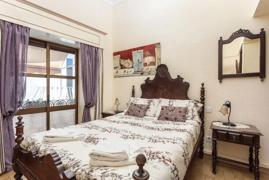 Room, Pension Bicuar, Algarve