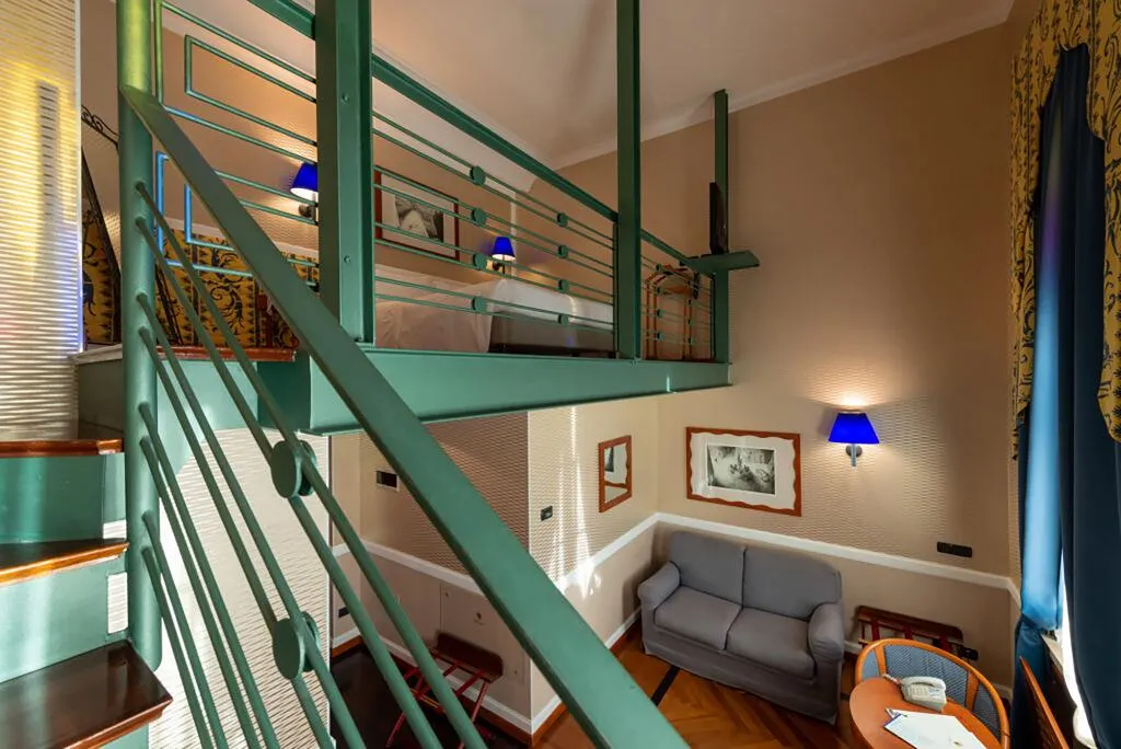 JUNIOR SUITE SEA VIEW Room, Grand Hotel Ortigia, Catania