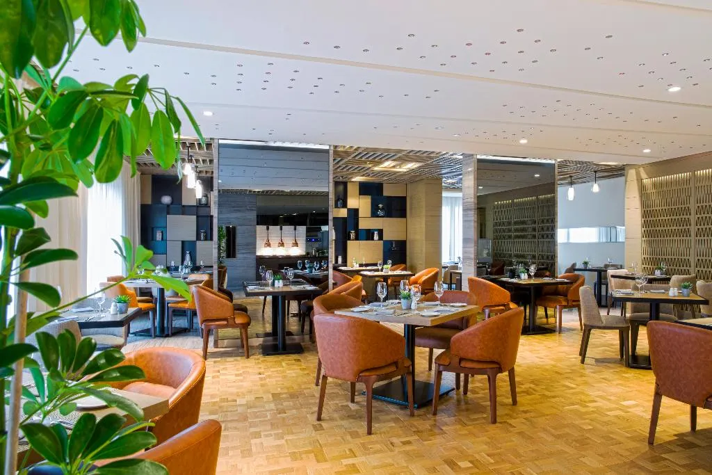 Restaurant, Grayton Hotel, Dubai
