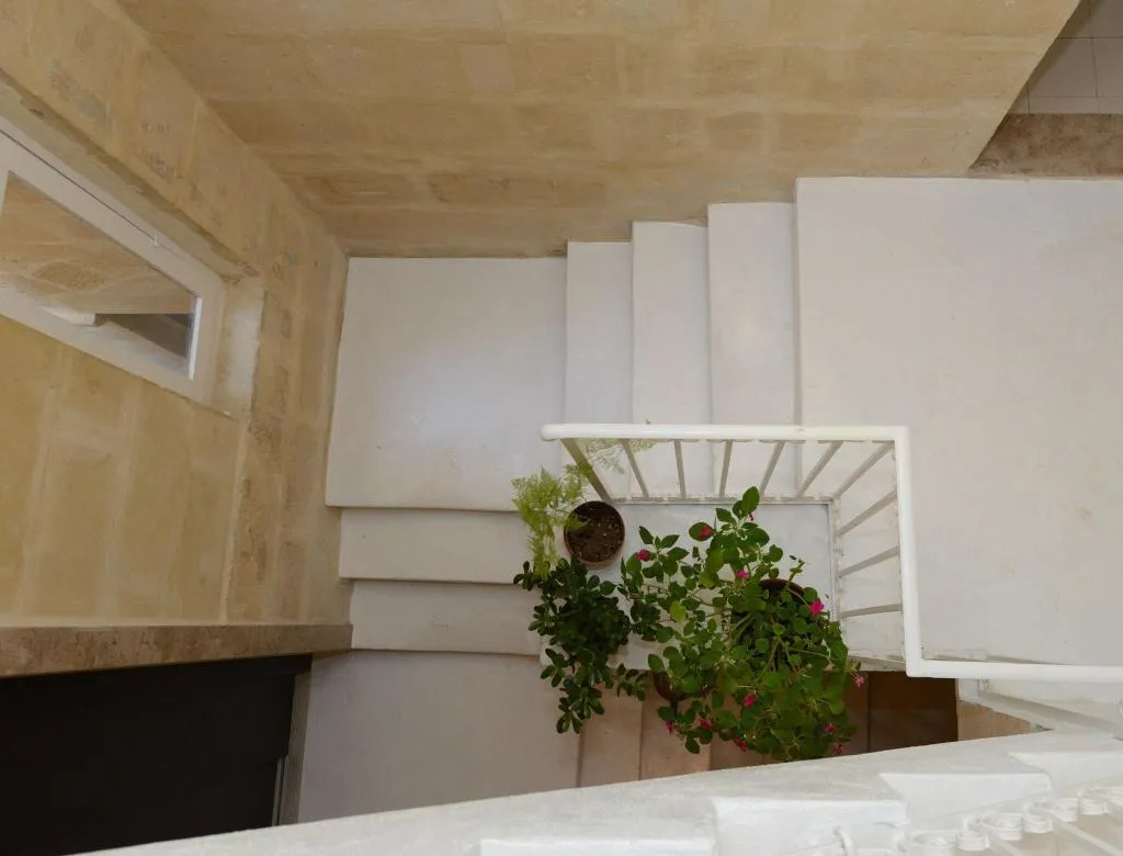 Lobby, Paulos Valletta, Malta