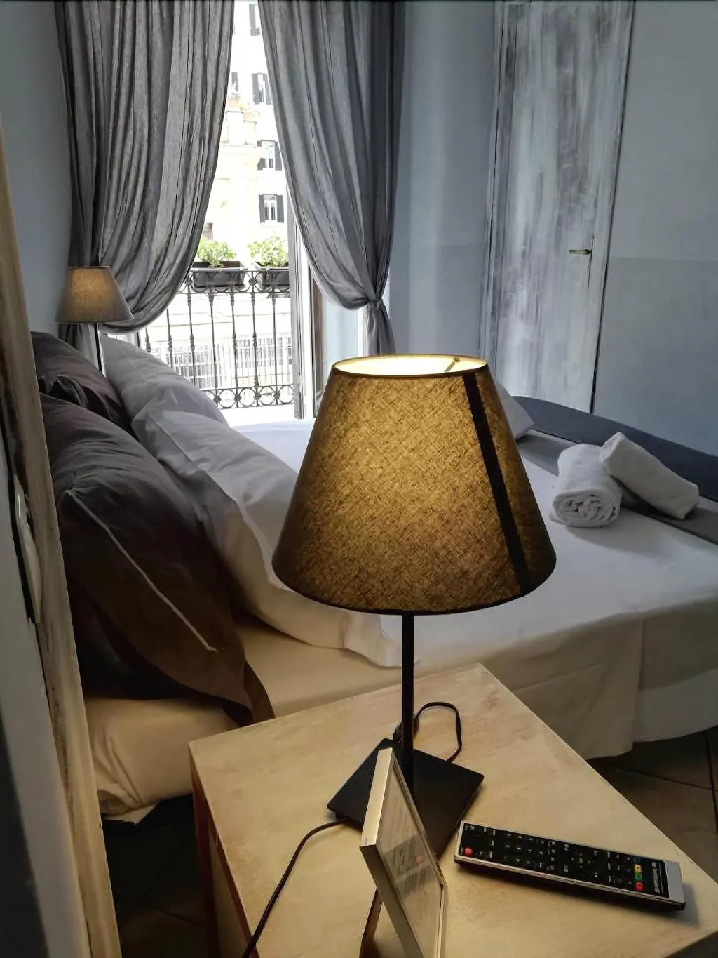 Room, Relais Indipendenza, Naples