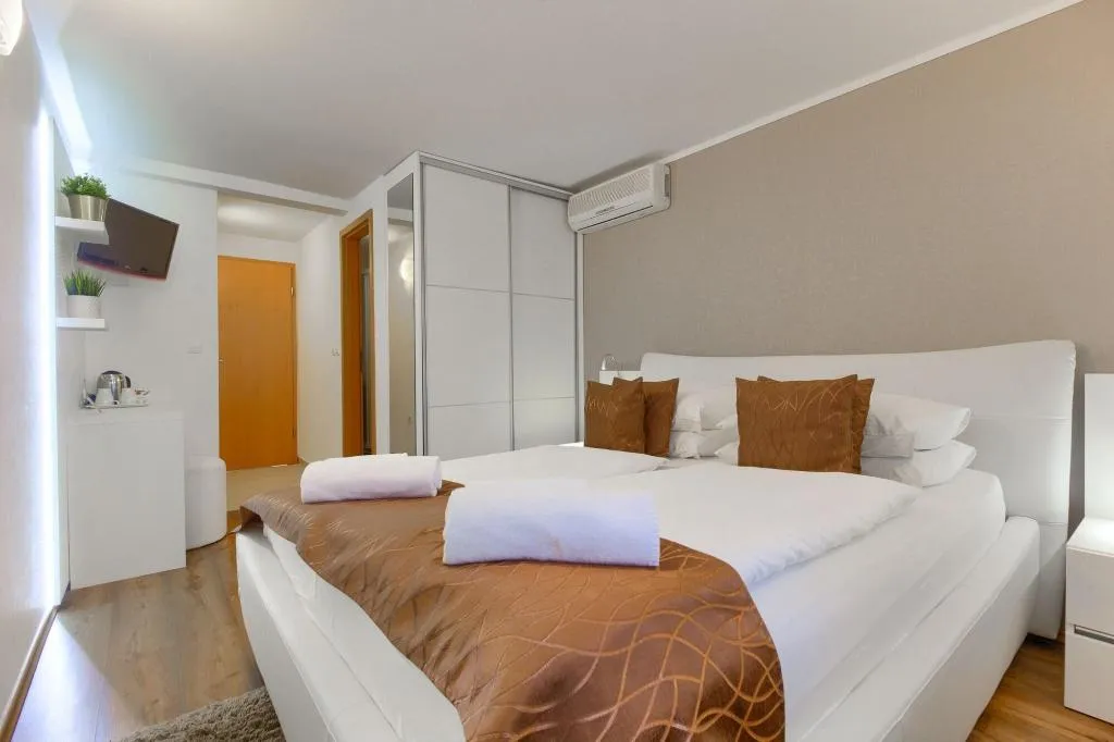 Room, Pansion Martin, Split