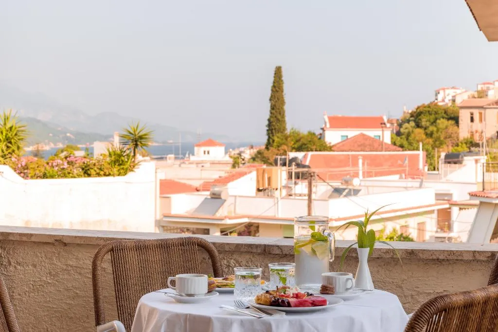 Terrace, Virginia Hotel, Samos