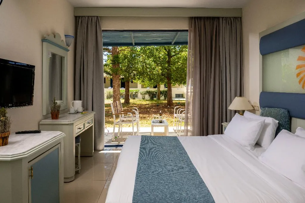 FAMILY ROOM LAND VIEW Room, Mare Blue, Crete