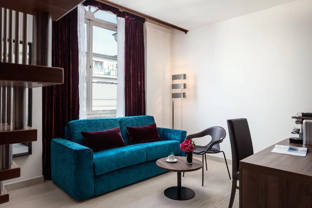 SUITE STANDARD Room, Michelangelo Grand Hotel, Prague
