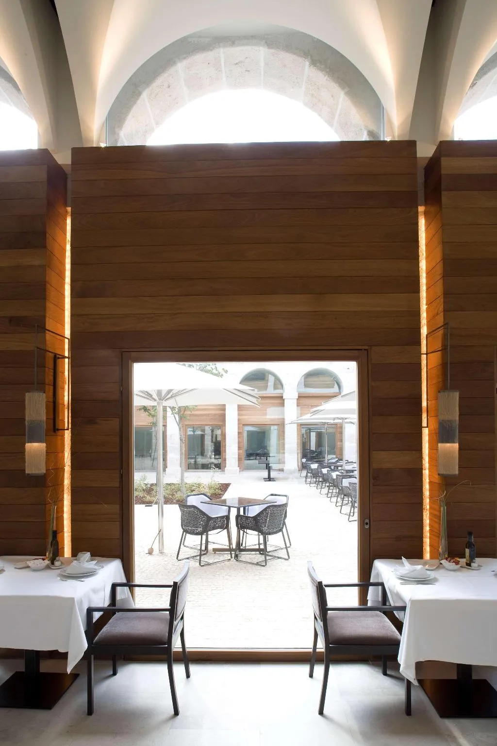 Restaurant, Parador de Alcala de Henares, Madrid