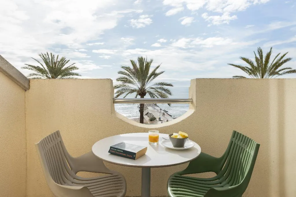 Double or Twin SEA VIEW WITH TERRACE Room, Sercotel Kalma Sitges, Costa Brava