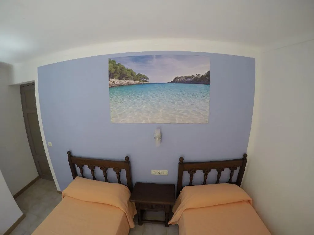 Room, Hostal Playa Cala Santanya, Majorca