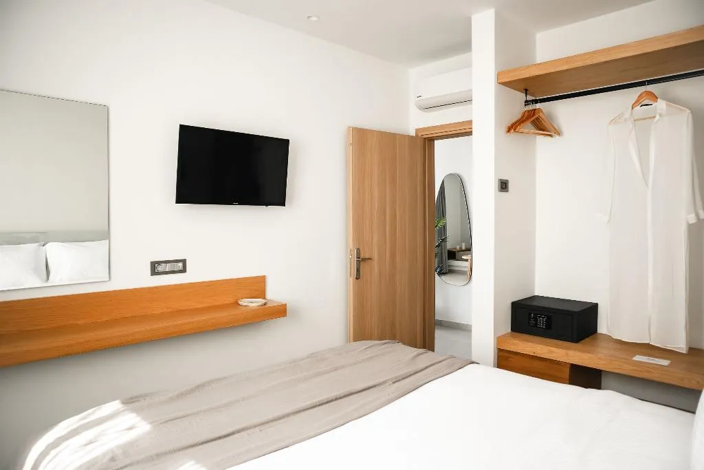 SUITE SEA VIEW Room, Batis Aero Beachfront Wellbeing Hotel, Crete