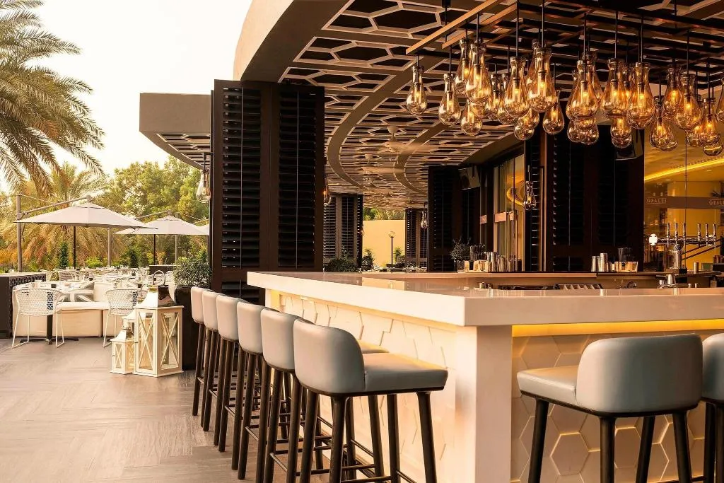 Restaurant, Le Royal Meridien Beach Resort and Spa, Dubai
