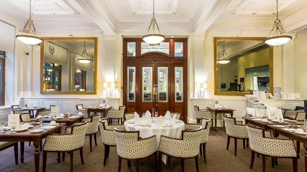 Restaurant, Wynn' s, Dublin