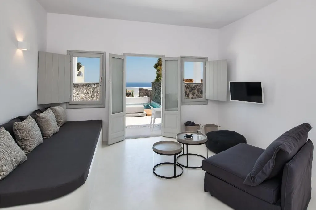 Room, June Twenty Suites, Santorini