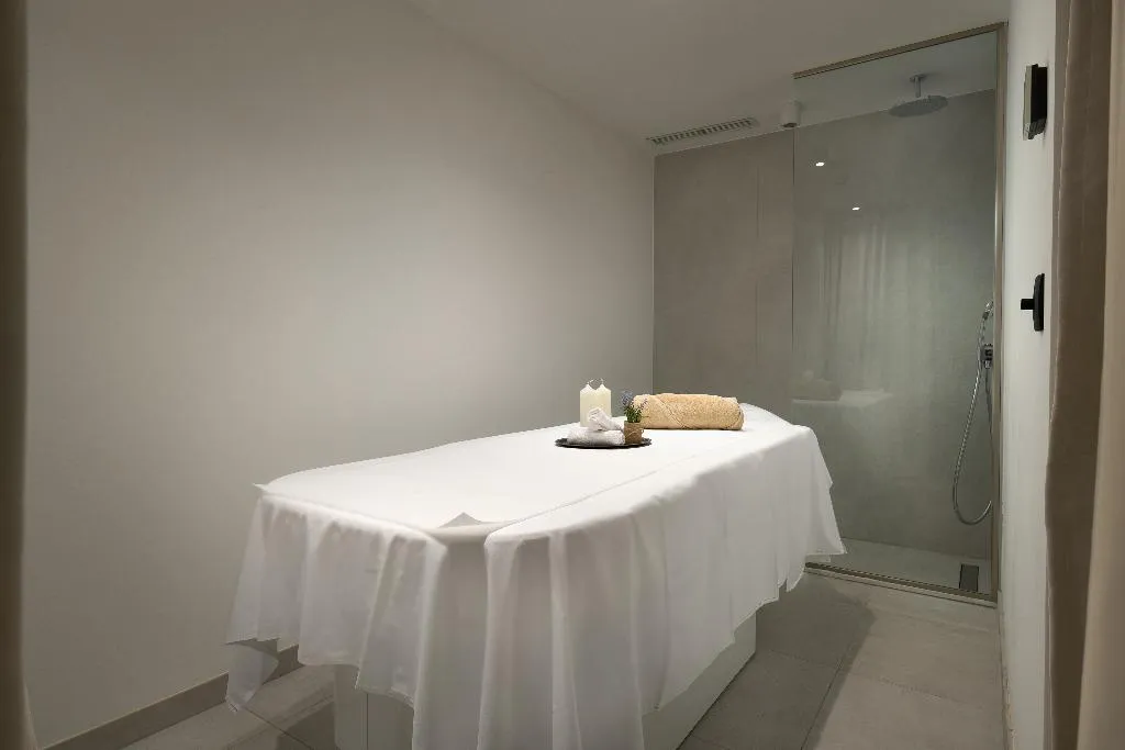 Sports and Entertainment, Boutique hotel NOEMIA, Split