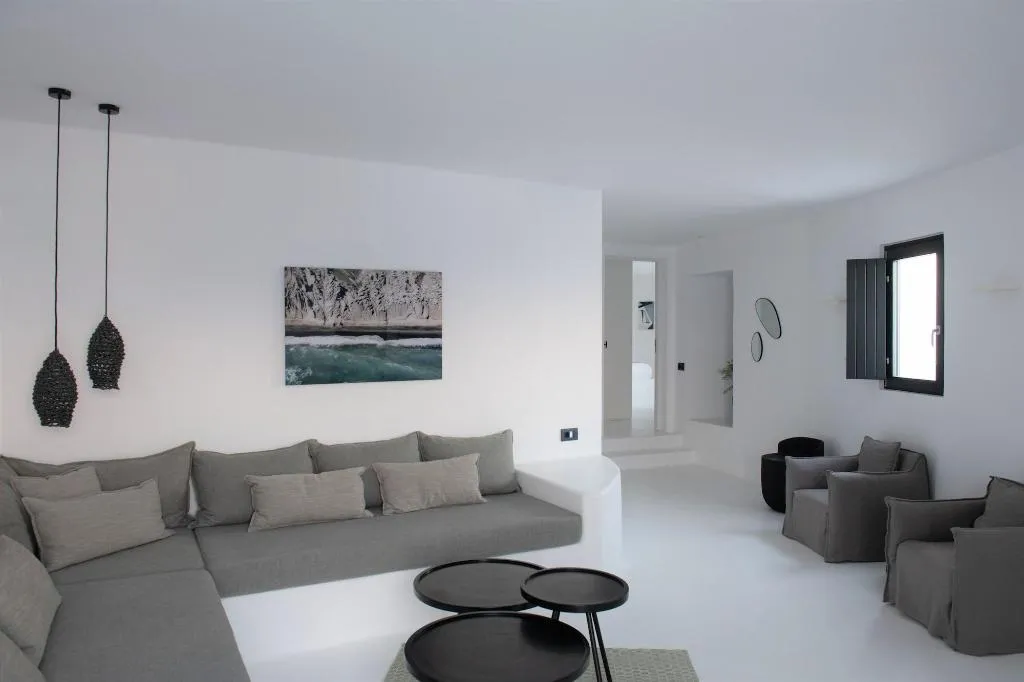 Room, Pantheon Villas, Santorini