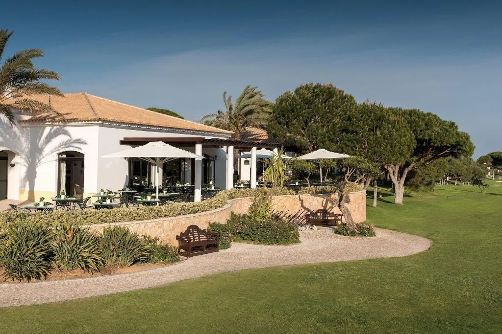 Restaurant, Pine Cliffs Hotel, a Luxury Collection Resort, Algarve