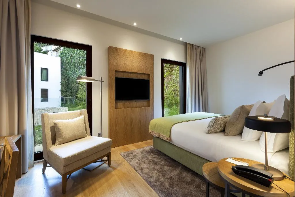 DOUBLE CLASSIC GARDEN VIEW Room, Neya Porto Hotel, Porto