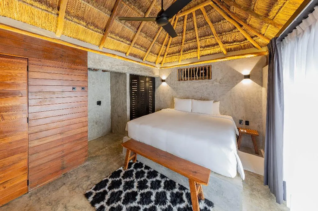 Room GARDEN VIEW KING BED Room, Maya Tulum, Cancun Area
