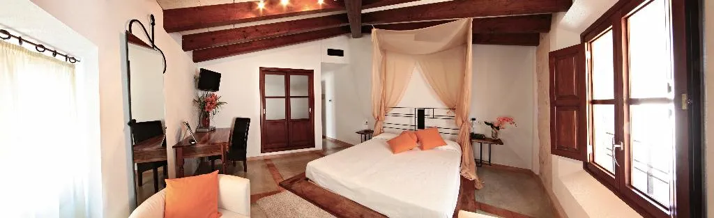 Room, Can Joan Capo, Majorca
