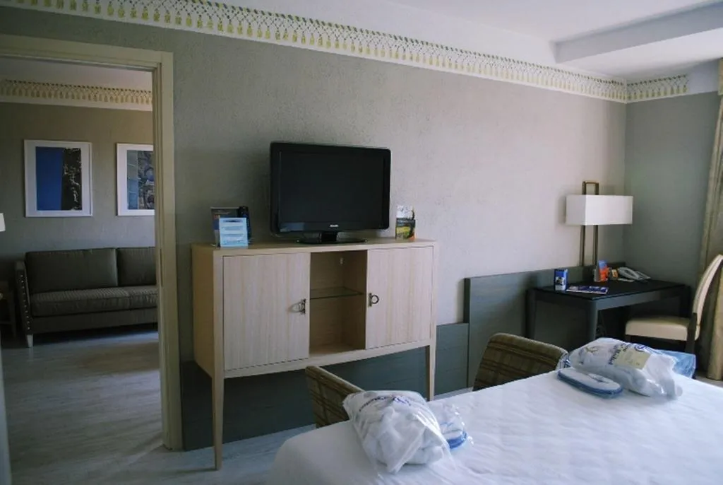 Room, Sheraton Parco de' Medici Rome Hotel, Rome