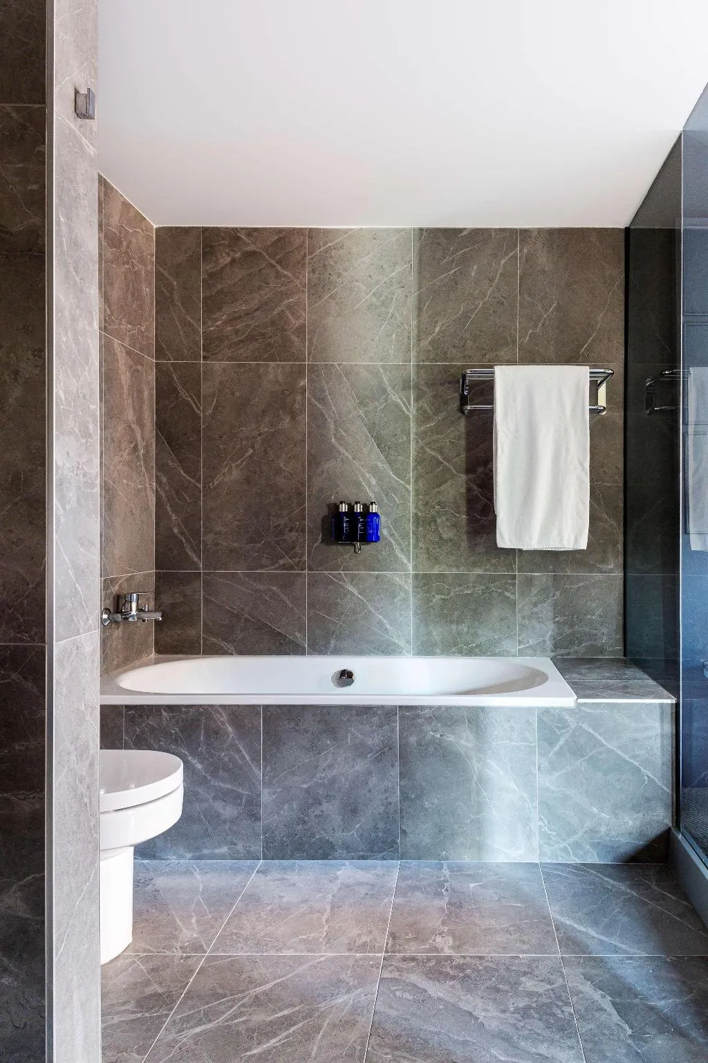 Room, Radisson Blu Madrid Prado, Madrid