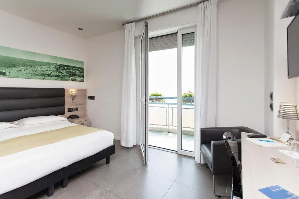 Room, Hotel Adlon, Venice