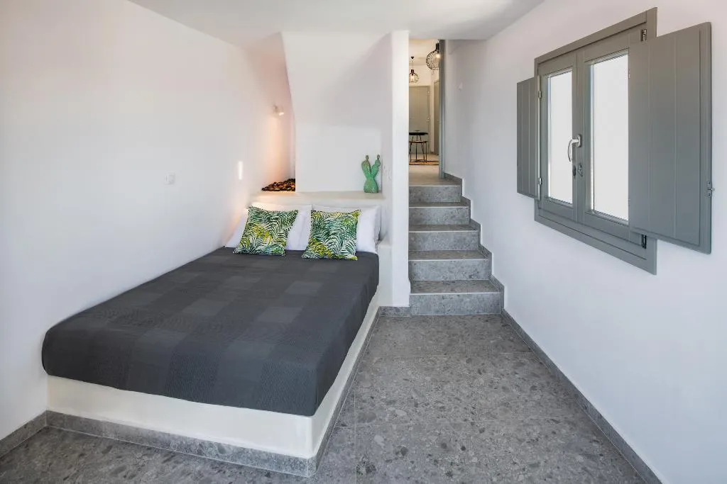 SUITE TWO BEDROOMS Room, Seven Suites, Santorini