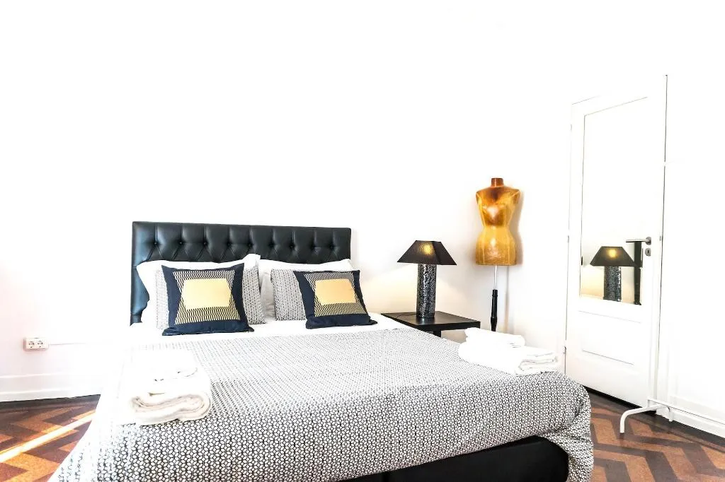 Room, Home Sweet Lisbon, Lisbon