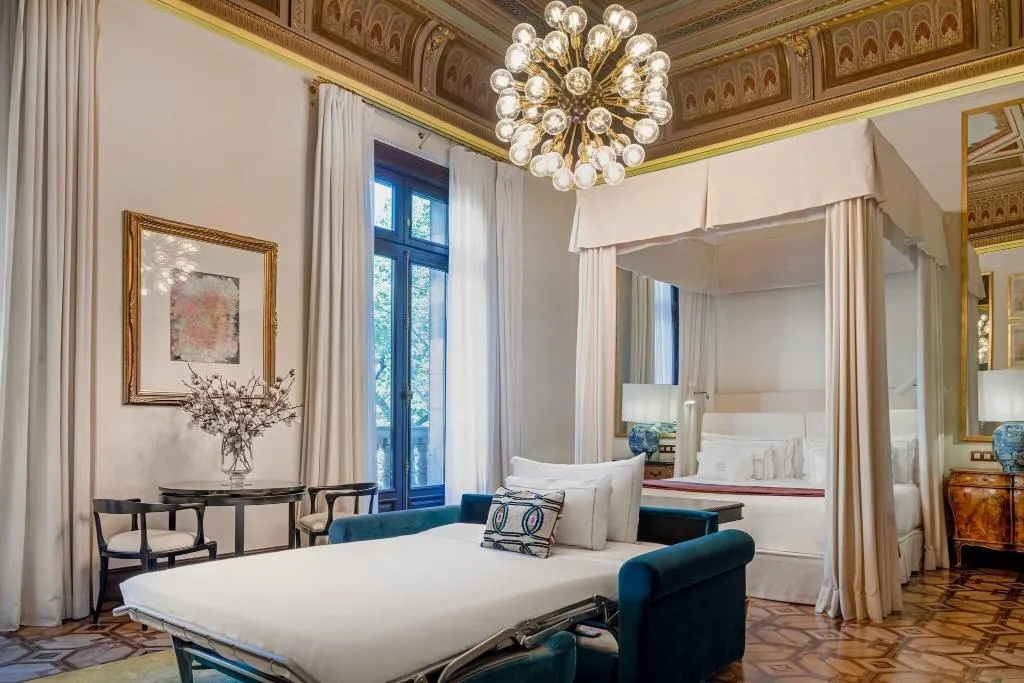 SUITE KING BED ONE BEDROOM  Room, Cotton House, Autograph Collection, Barcelona