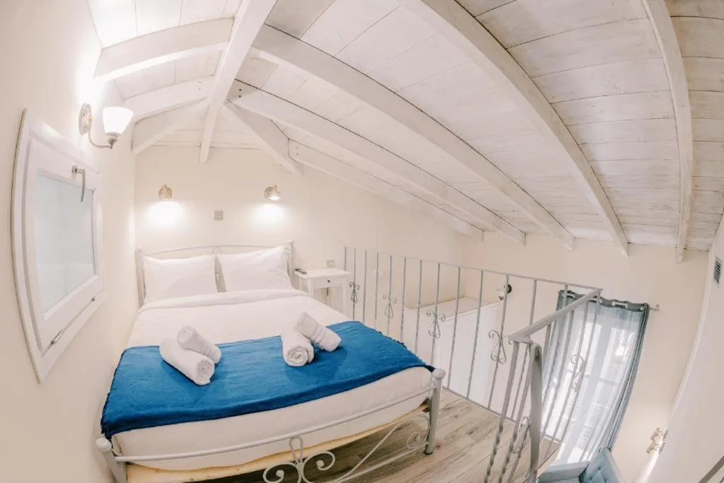 TRIPLE WITH BALCONY Room, Neapolis 1897  Boutique Hotel, Athens