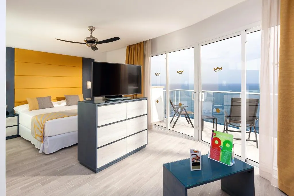 JUNIOR SUITE SEA VIEW Room, Hotel Riu Vistamar - All Inclusive, Gran Canaria