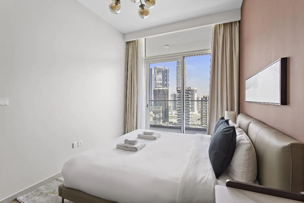 APARTMENT TWO BEDROOMS Room, Vera Residences, Dubai