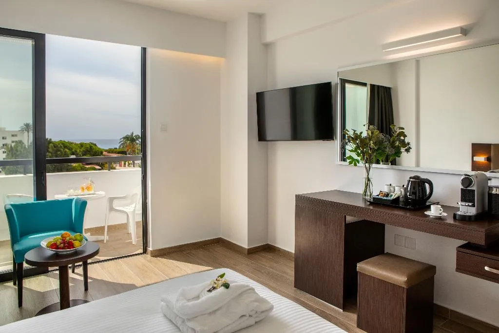 Double or Twin DELUXE Room, Christofinia, Cyprus