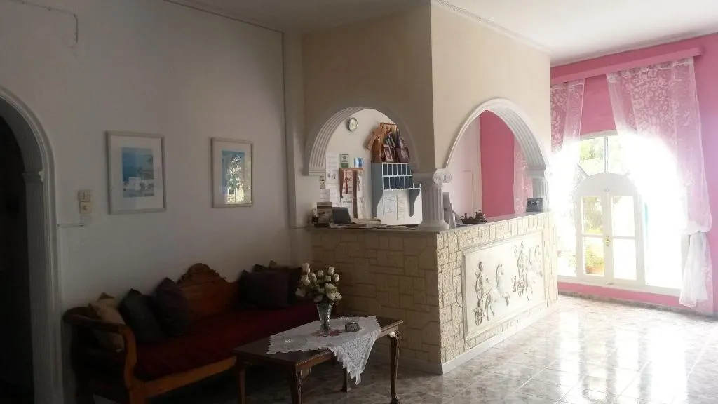 Lobby, Thirasia, Santorini