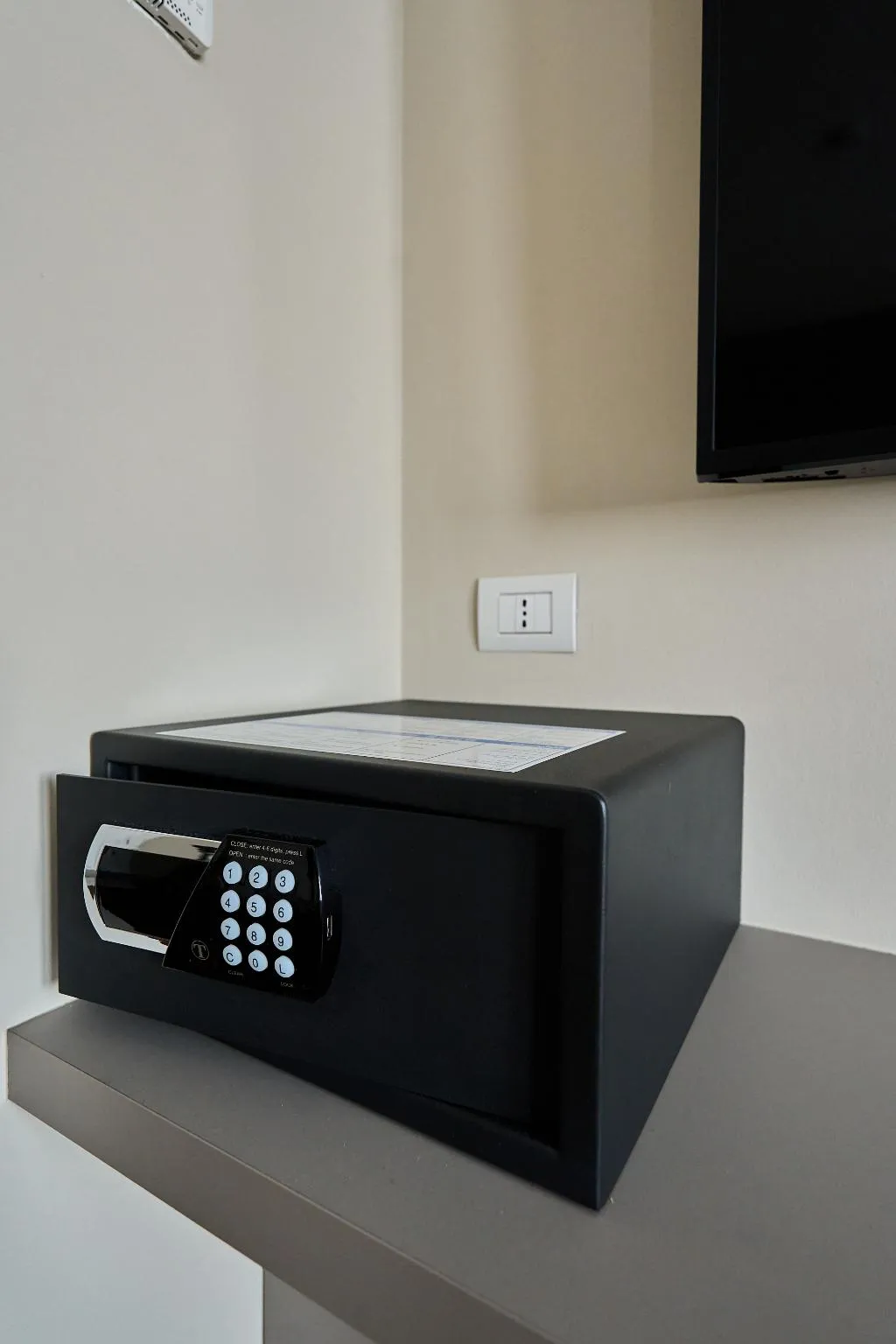 APARTMENT DELUXE ONE BEDROOM Room, Ariosto Living, Milan