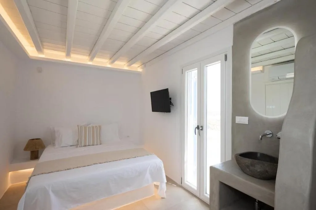 VILLA THREE BEDROOMS THREE BATHROOMS Room, Sunrise Villa - Sea View Private Pools, Mykonos