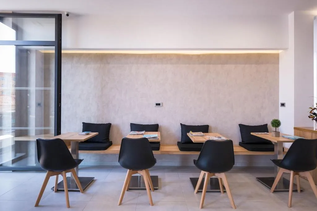 Lobby, Central City Hotel, Crete