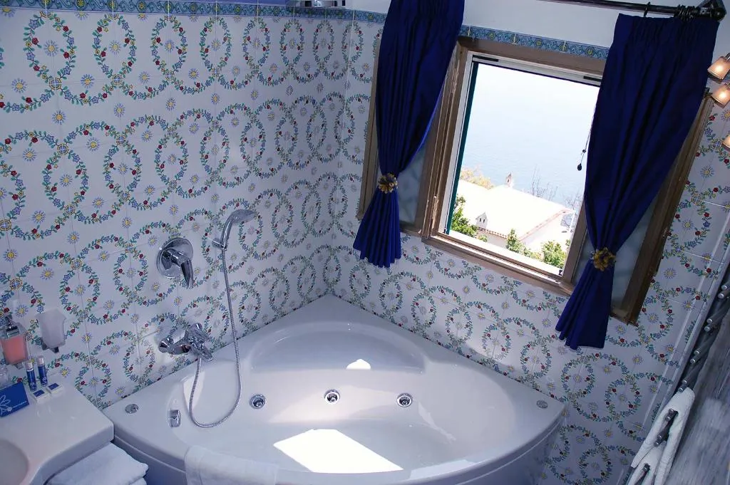 Room, Hotel Margherita, Naples