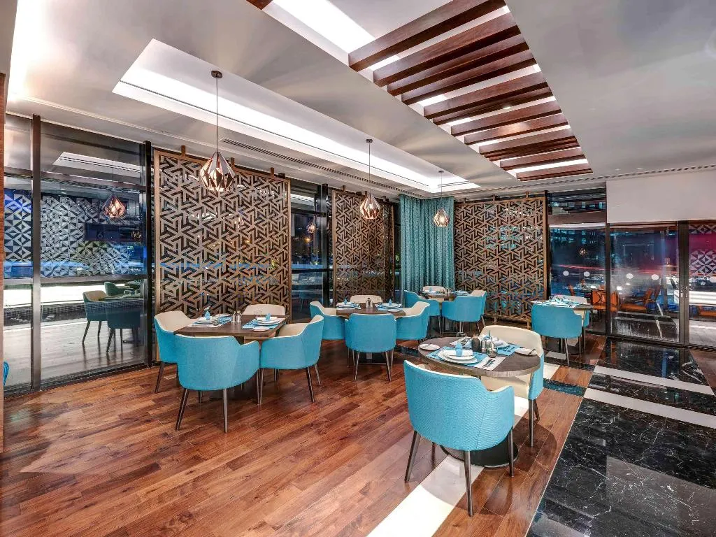 Restaurant, Novotel Sharjah Expo Centre, Dubai
