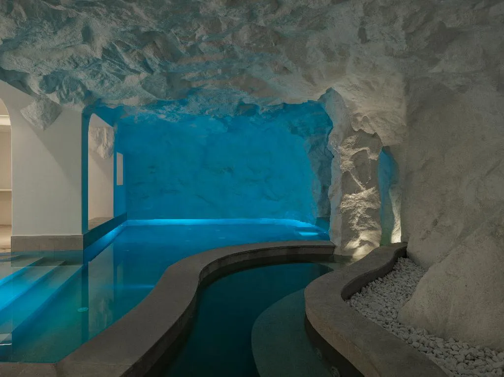 Sports and Entertainment, Lovia Mykonos, Mykonos