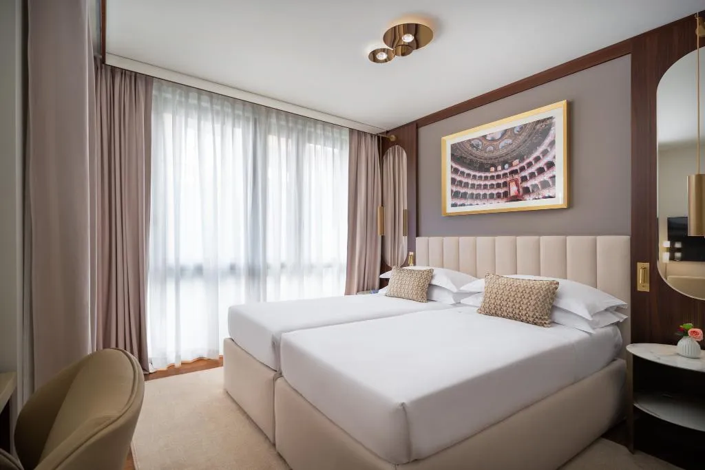 APARTMENT FOUR BEDROOMS Room, Teatro Luxury Apartments Firenze, Florence
