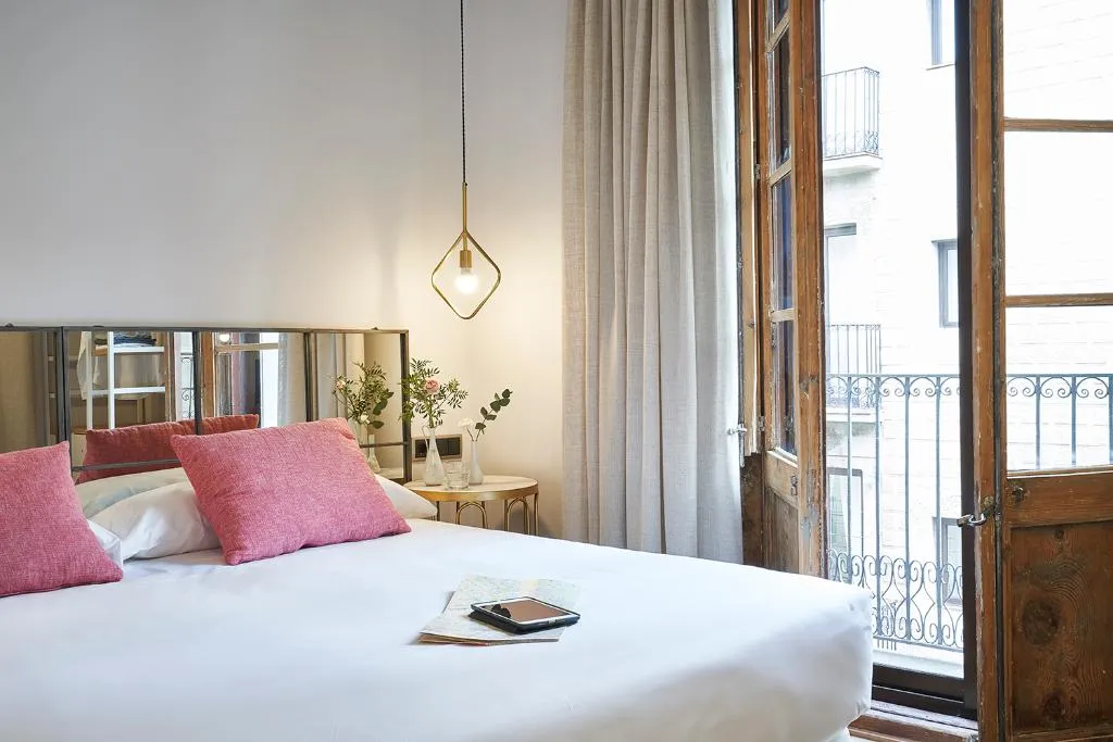 APARTMENT CAPACITY 2 Room, AinB Gothic-Jaume I Apartments, Barcelona