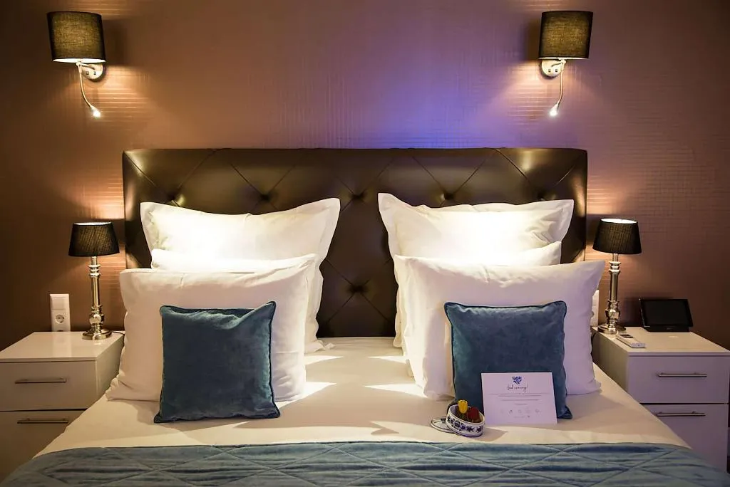 Room, Luxury Suites Amsterdam, Amsterdam