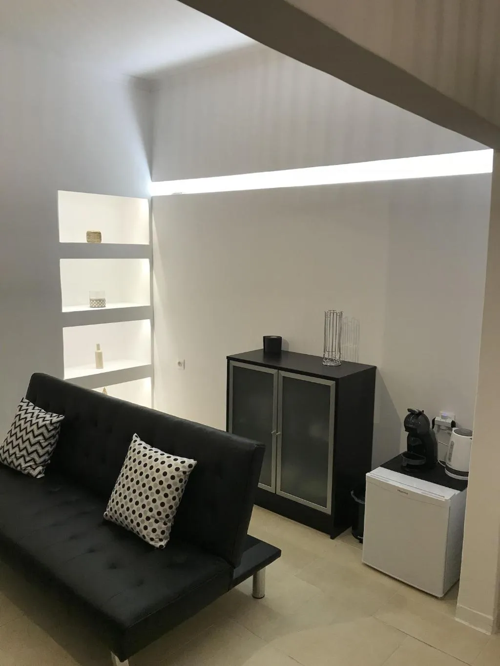 Room, Gk Athens, Athens